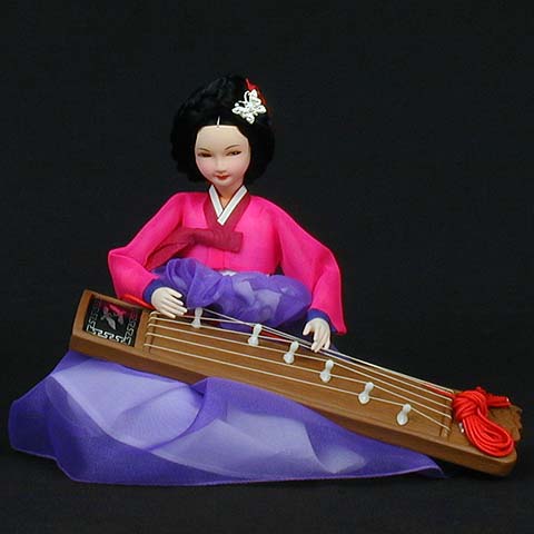 Kaya-geum Doll