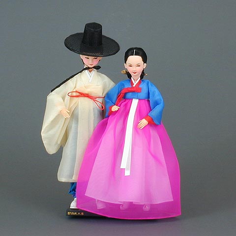 Yang-ban Couple Dolls